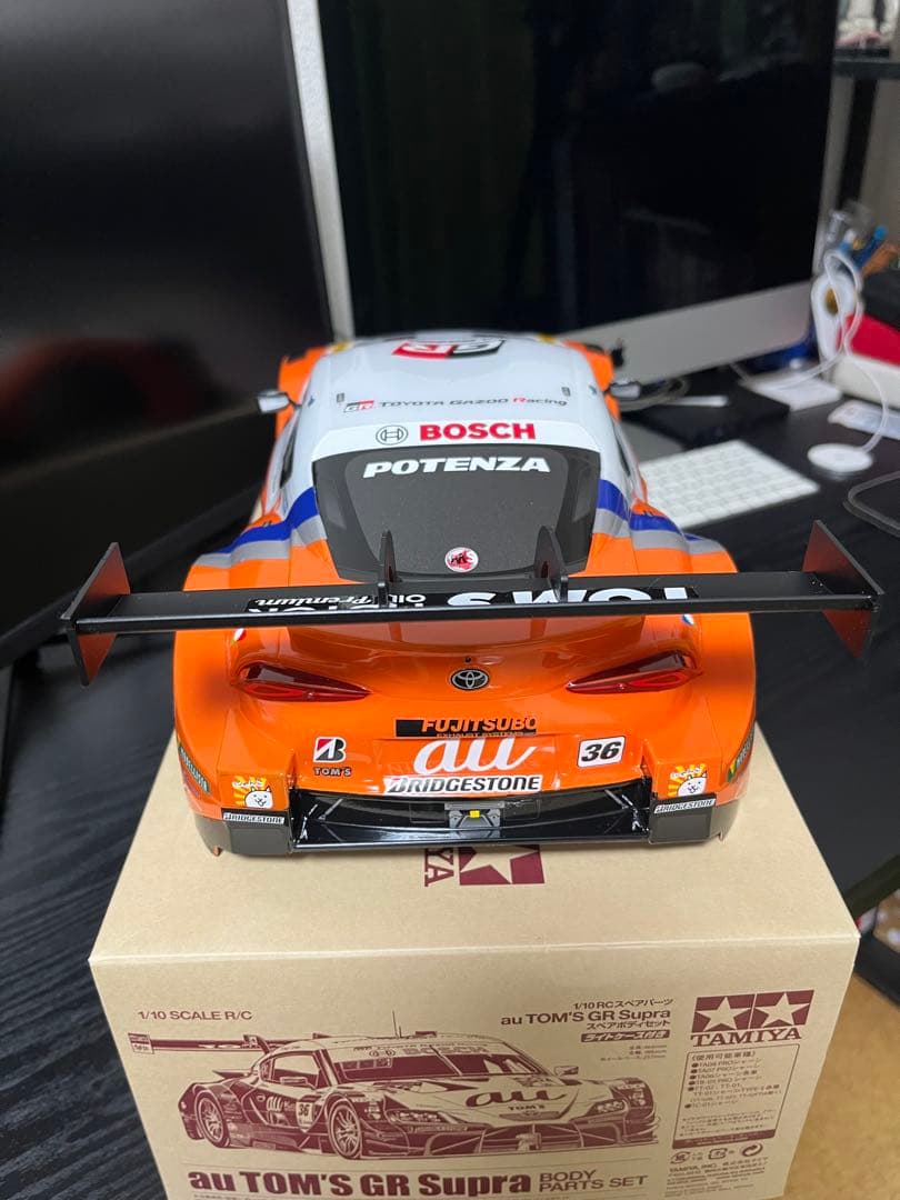 タミヤ 1/10 RC au TOM'S GR Supra スペアボディ