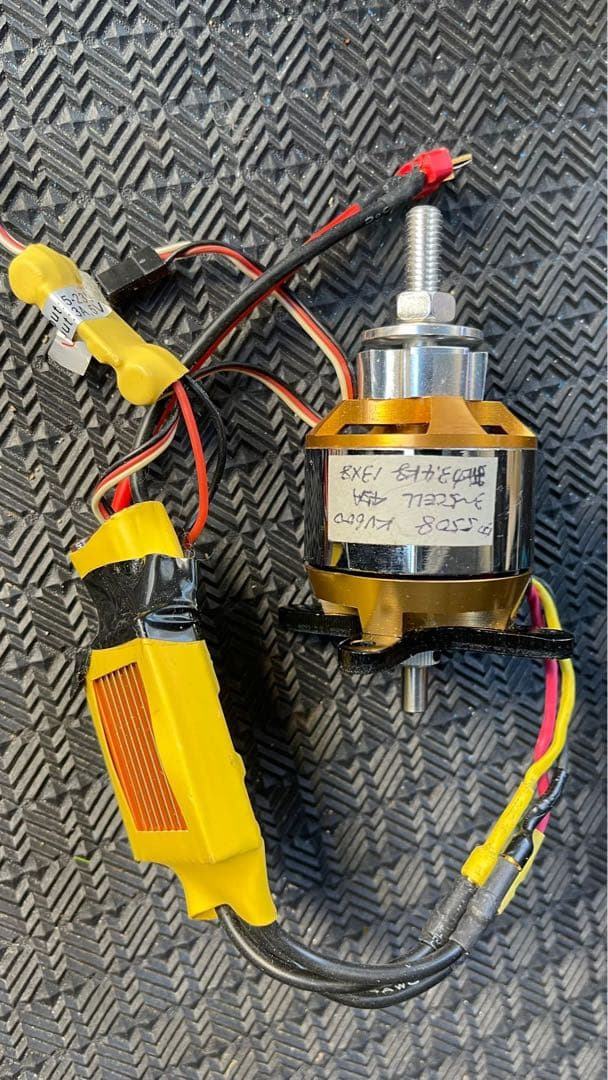 EMAX KV-2200 ブラシレスモーターセット「ジャンク」