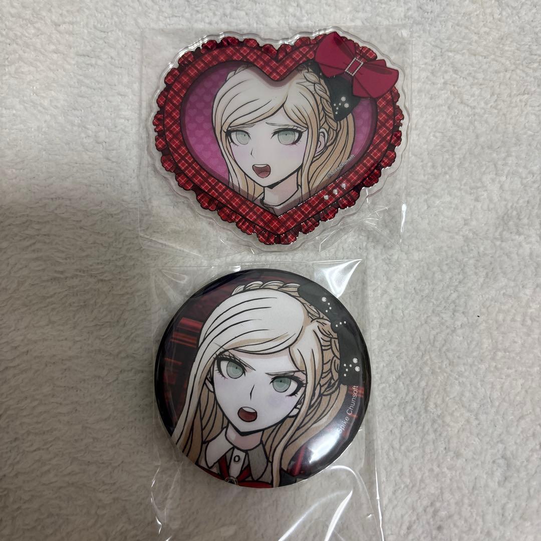 ダンガンロンパ ソニア ハートアクリル 缶バッジ - メルカリ