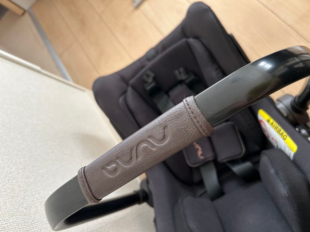 nunaピパネクストNベースネクスト　トラベルシステムベビーカーチャイルドシート