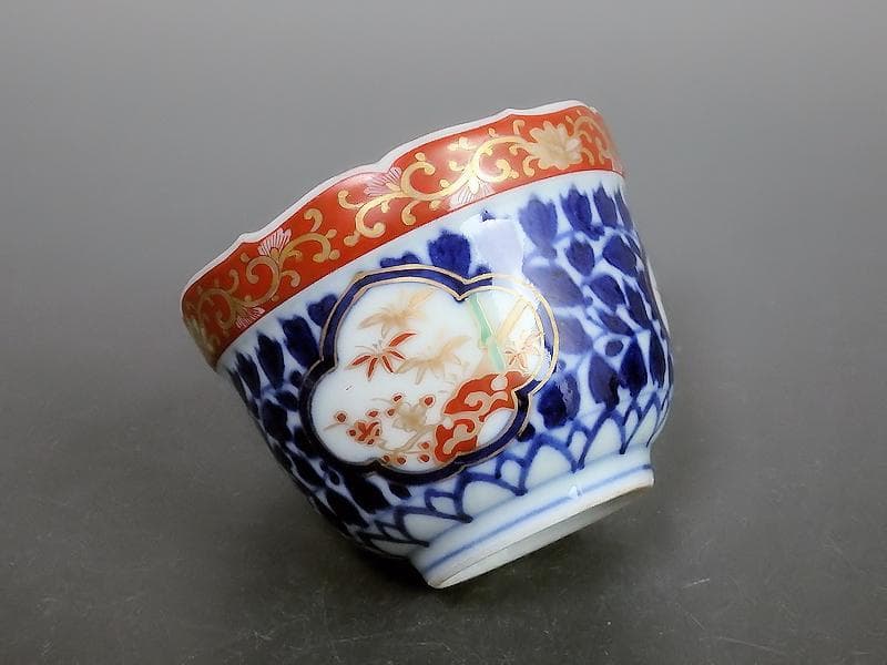 大聖寺伊万里　染錦　窓絵　葉唐草の図　向付　２客　D686AS-BDu