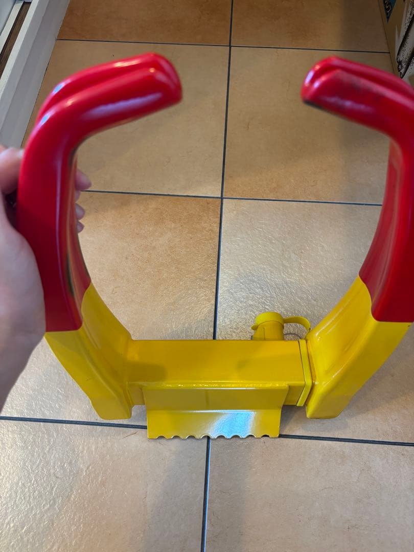 TRIMAX タイヤホイールロック TCL75 ランドクルーザー　中古