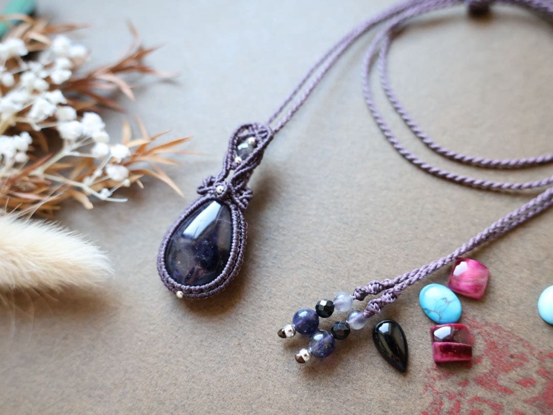 えじもっこ様専用 アイオライト クンツァイト マクラメ ネックレス