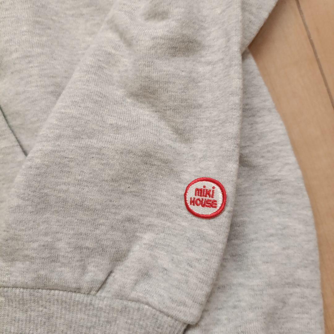 ご購入者様お決まりのお品になります。ミキハウス　パーカー