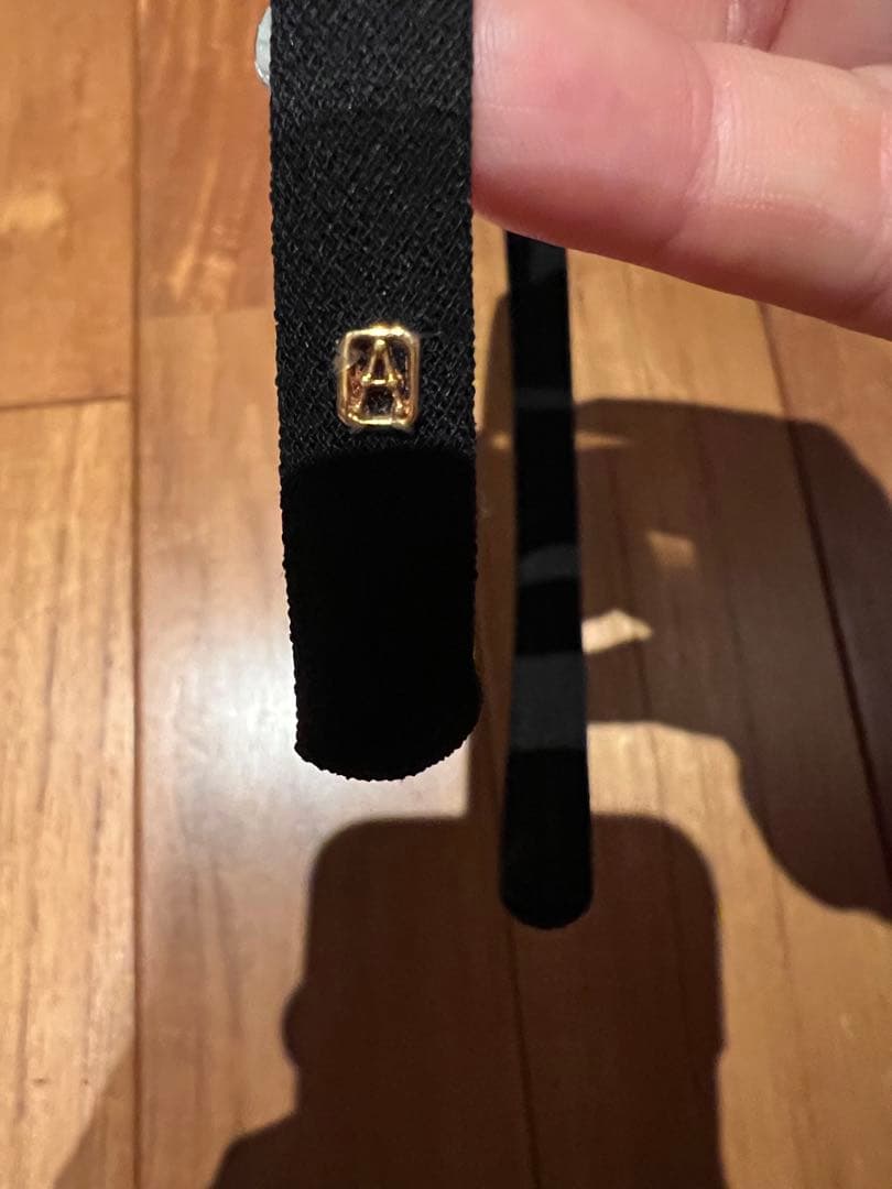 ALEXANDRE DE PARIS 黒 カチューシャ