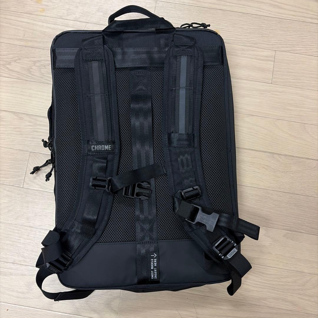 タイムセール　CHROME TURRET TRANSIT PACK 20L