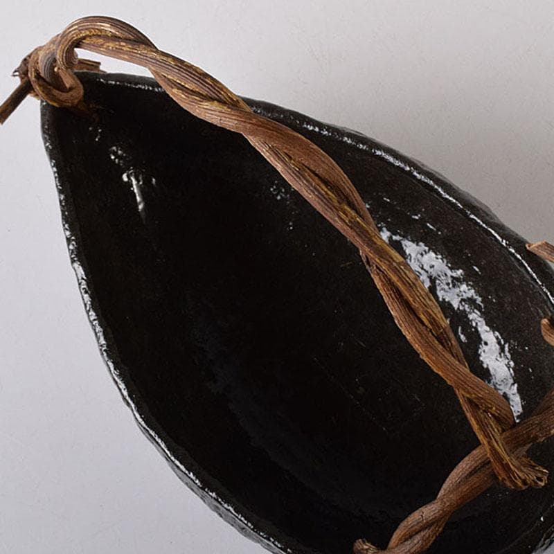 茶道具　伊曽嶋窯　渓古石香作　黒釣舟花入　共布　堀内宗完極め箱　C　R8476