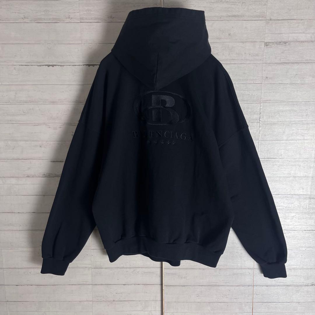 【最高級・入手困難】 バレンシアガ 刺繍ロゴ ユニセックス 完売サイズ パーカー