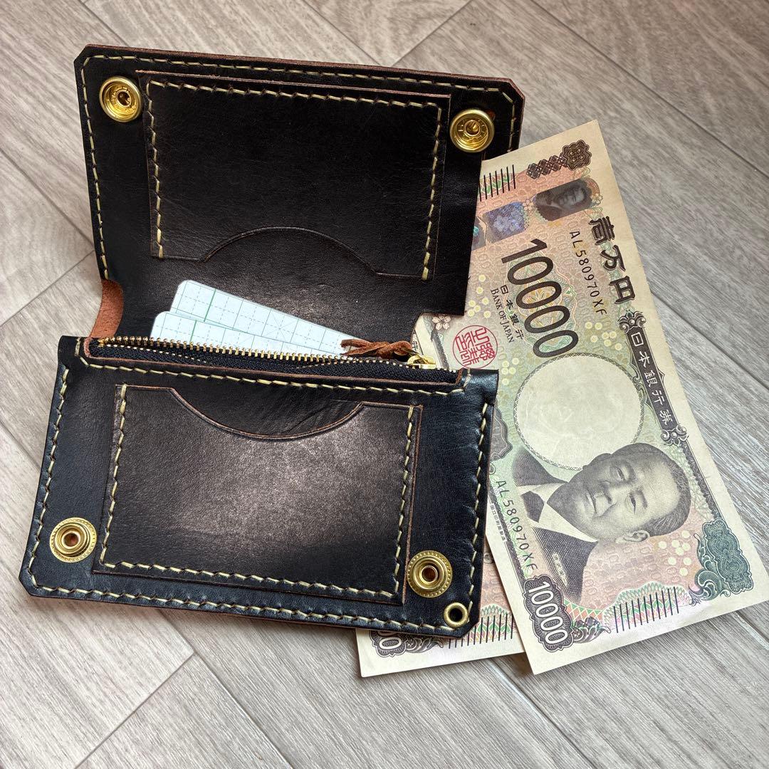 【週末セール】茶芯ブラック　トラッカーウォレットミドル　真鍮　お札を折らずに収納