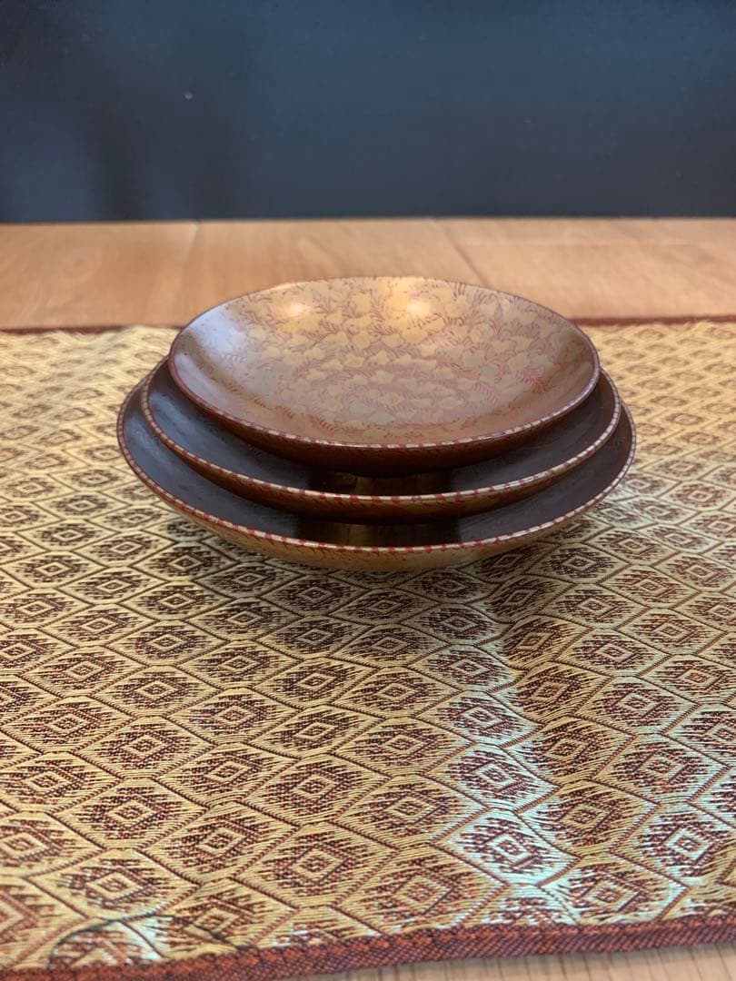 祝儀用 御盃一組】三ツ盃 盃台(箱付き)