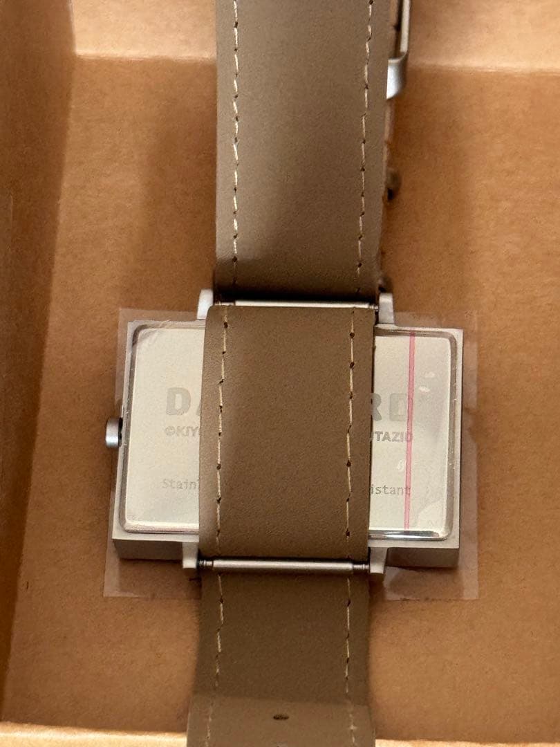 ダンボー モデル　リストウォッチ 腕時計