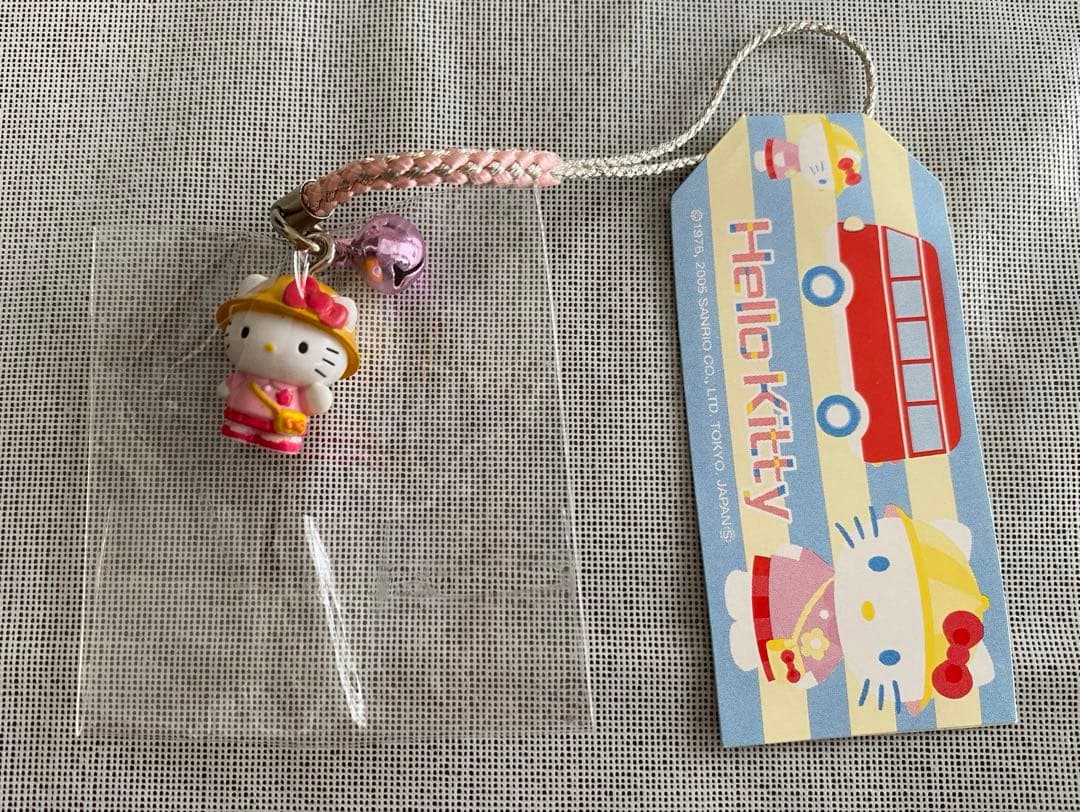 ハローキティ 根付けストラップ 幼稚園 2005年
