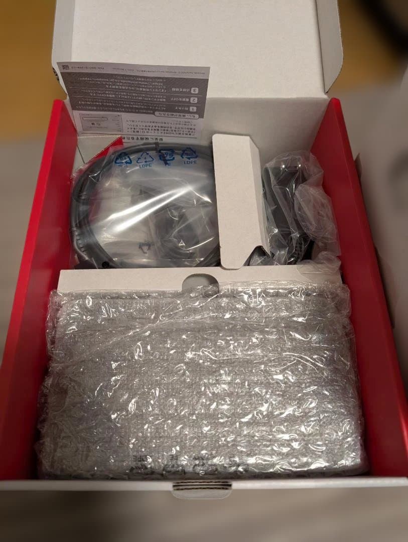 【新古品】Nintendo Switch 有機ELモデル 青/赤