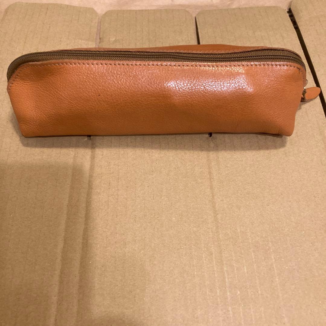 イルビゾンテ　筆箱