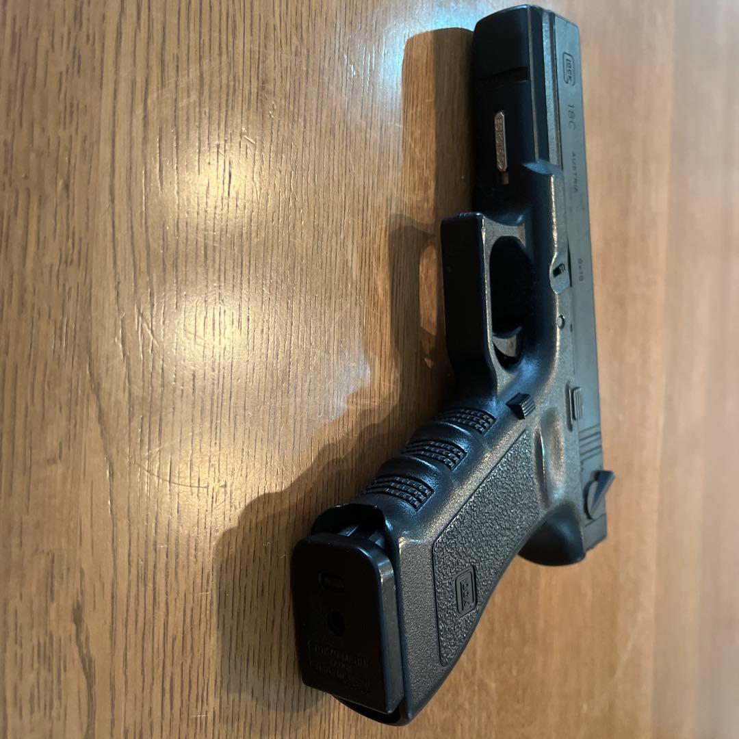 東京マルイ　ガスブローバックグロック18c