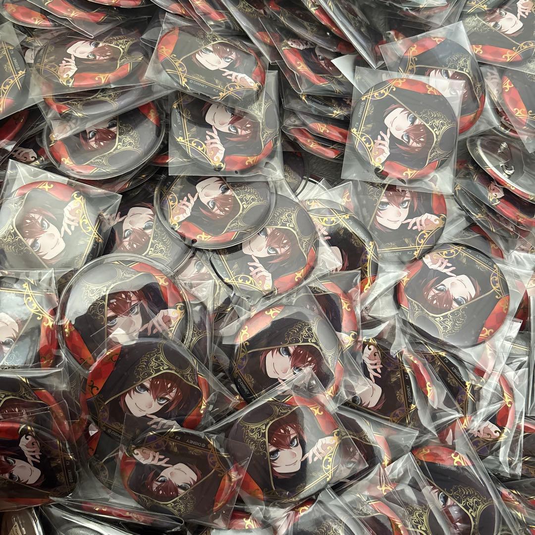 リドル 式典服 缶バッジ