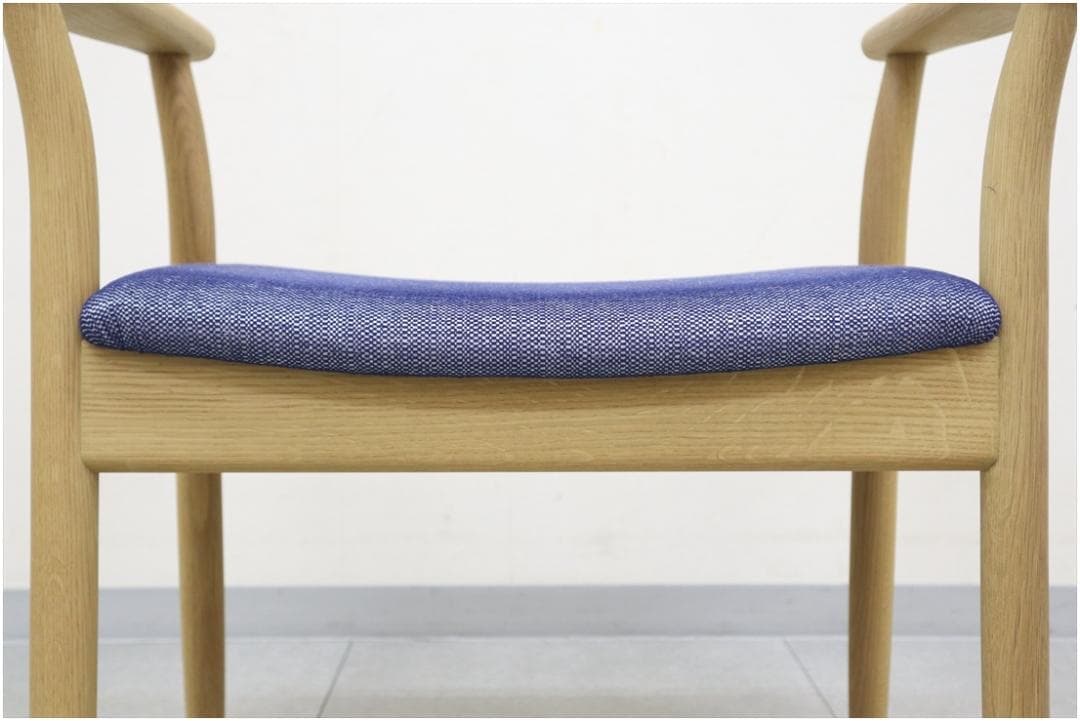 飛騨産業 キツツキ ポーチェア スツール アームチェア オーク 無垢材 軽量