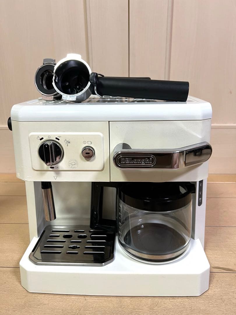 デロンギ コンビコーヒーメーカー BCO410J ホワイト デロンギBCO410J