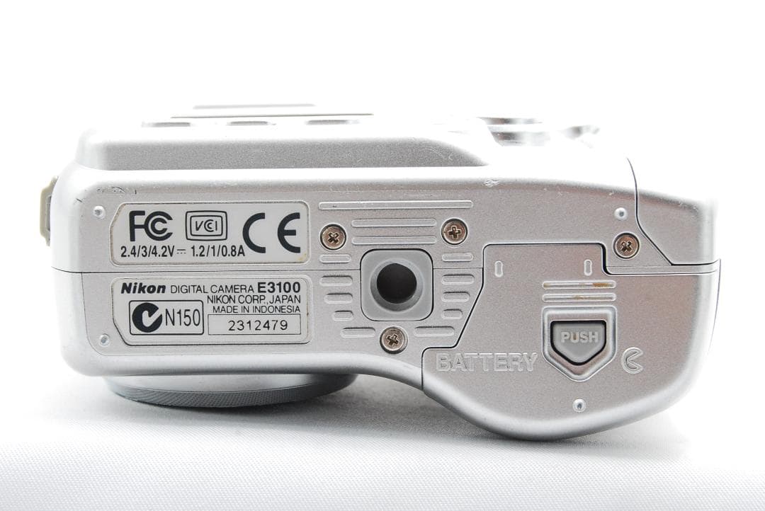 美品】Nikon COOLPIX E3100 本体のみ 動作確認済 【美品】Nikon 動作確認済