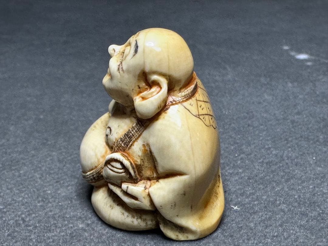 極上 根付 仏像 天然素材 アンティーク 和彫 置物 骨董 飾り物 古美術品