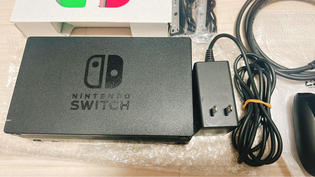Nintendo Switch 本体（梱包済み。即日発送）