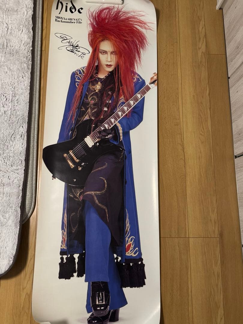 美品　hide 等身大 ポスター 激レア】hide 等身大ポスター - メルカリ