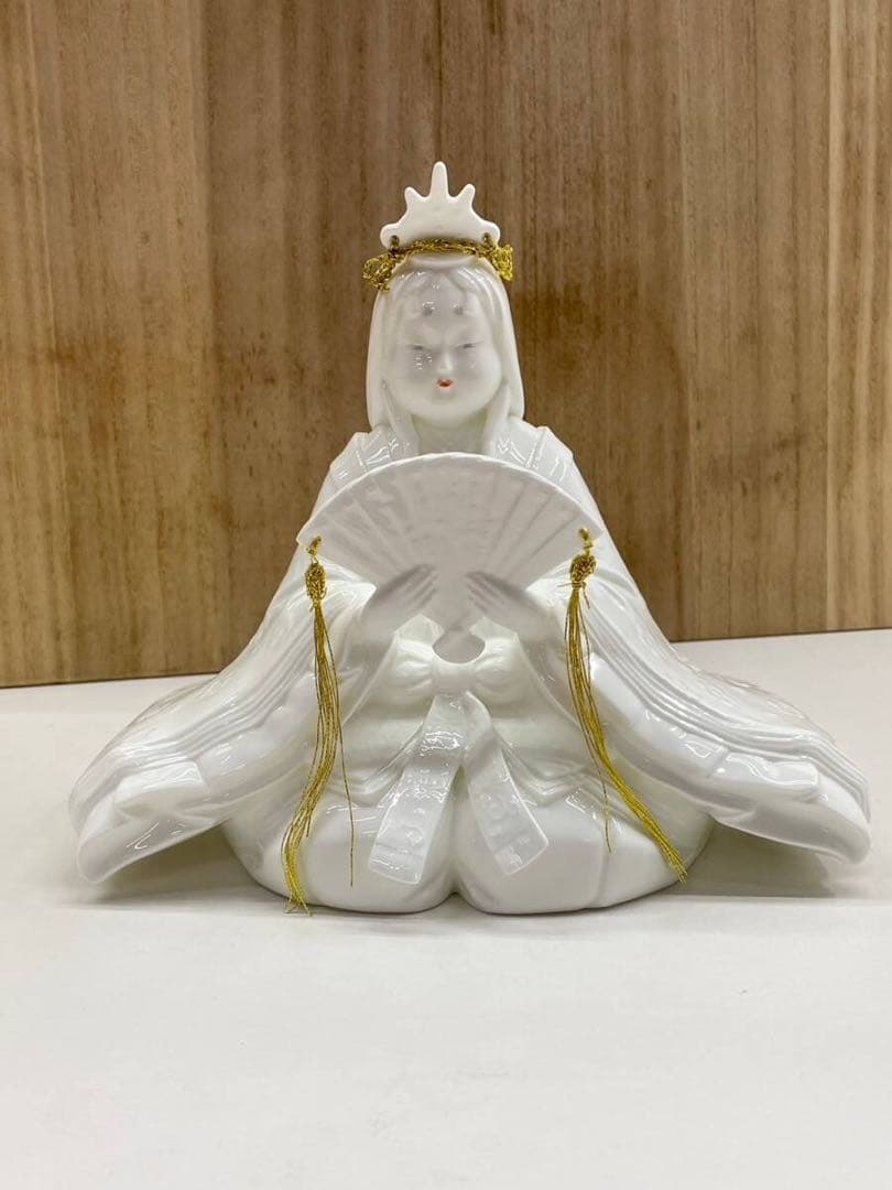 ノリタケボーンチャイナ製　親王揃