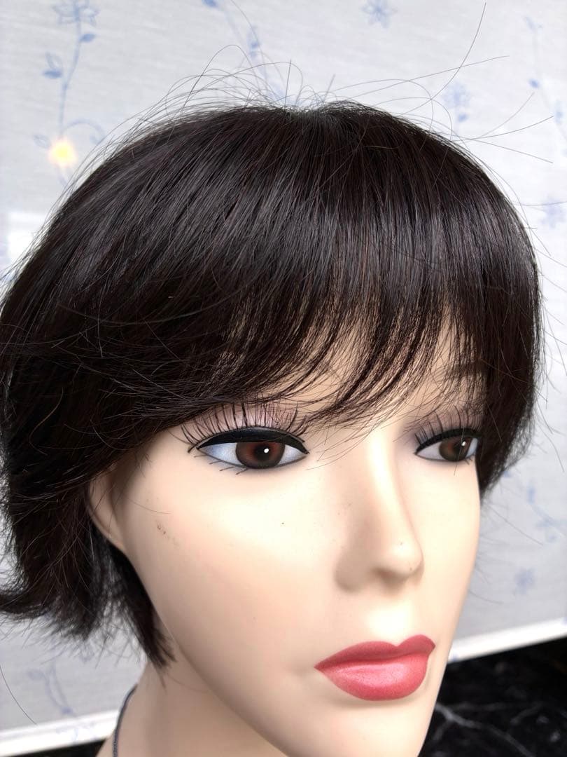 ショートウイッグ　前髪あり