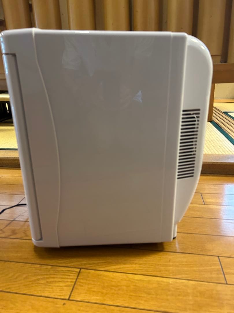 ポータブル冷蔵庫 車載用 25l 小型 ポータブル 車載冷蔵庫 保冷 保温