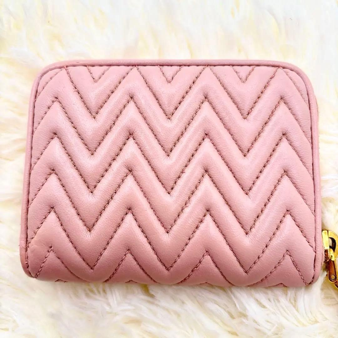 美品✨ミュウミュウ ケース ナッパインプントゥーレ マテラッセ ピンク