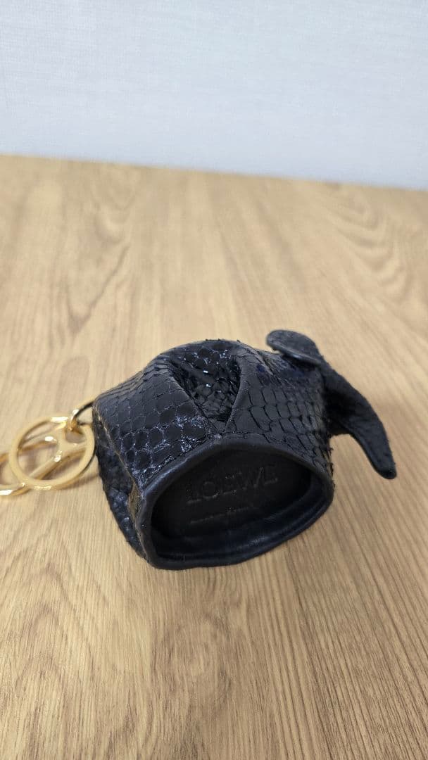 LOEWE エレファントチャーム