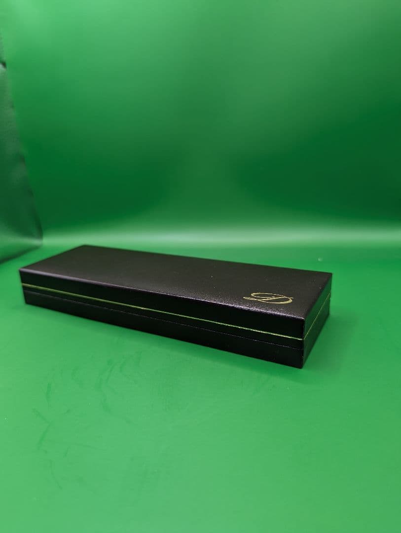 【新品・未使用】S.T.Dupont キャップ式 ボールペン 箱付　レア