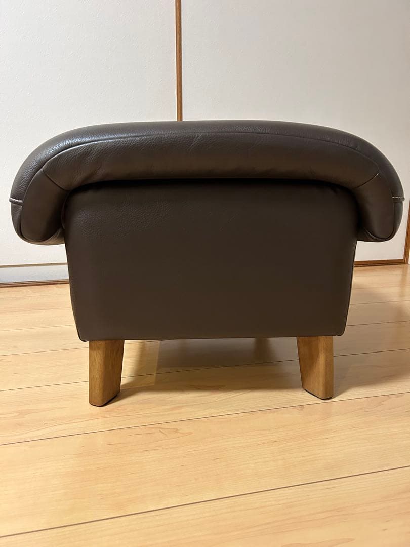 カリモク　オットマン 本革♪美品！