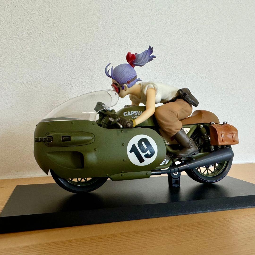 美品　ドラゴンボール　デスクトップリアルマッコイ　03ブルマ