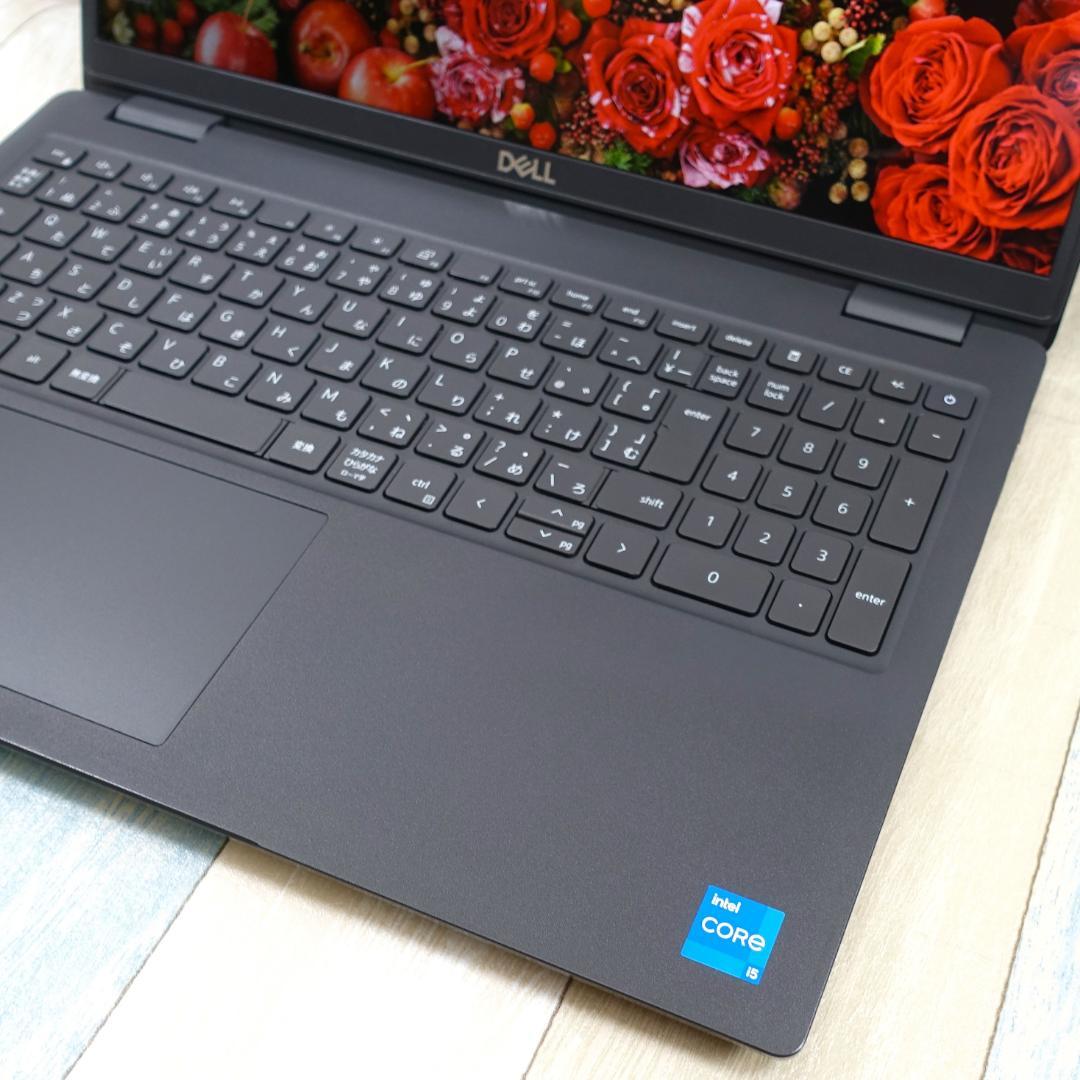 バリ速の2022年製✨11世代コアi5に超高速新品SSD1TB＆