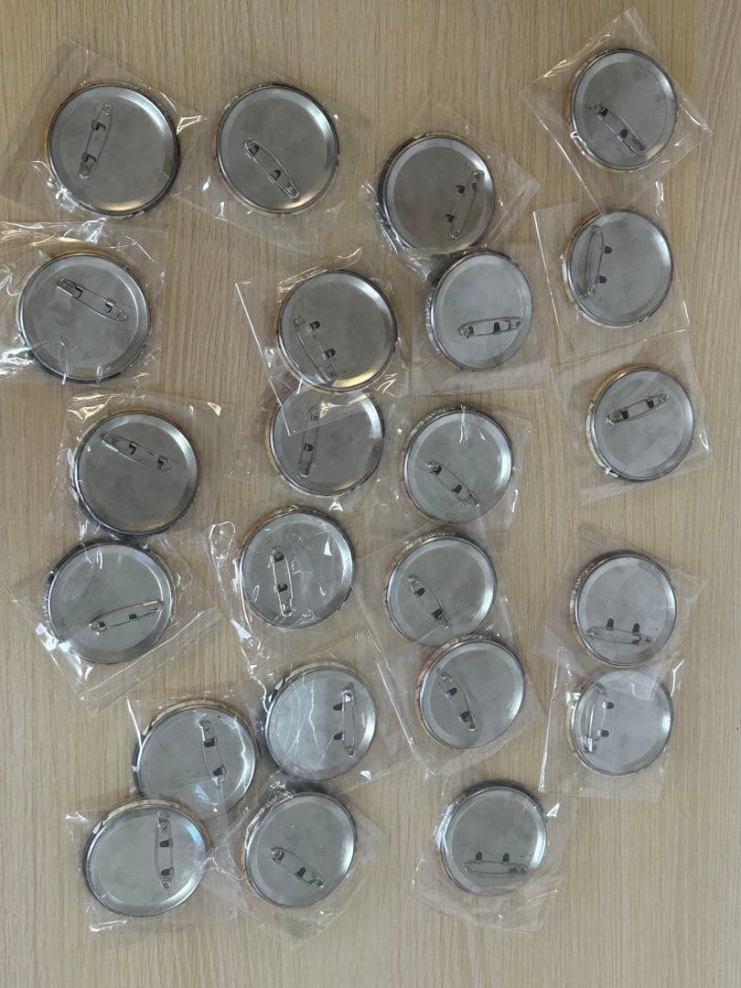 値下げ】いれいす 悠佑 缶バッジ 24個 まとめ売り