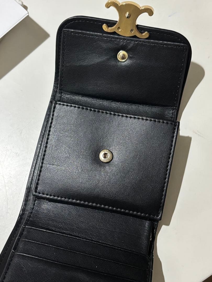 CELINE 三つ折財布