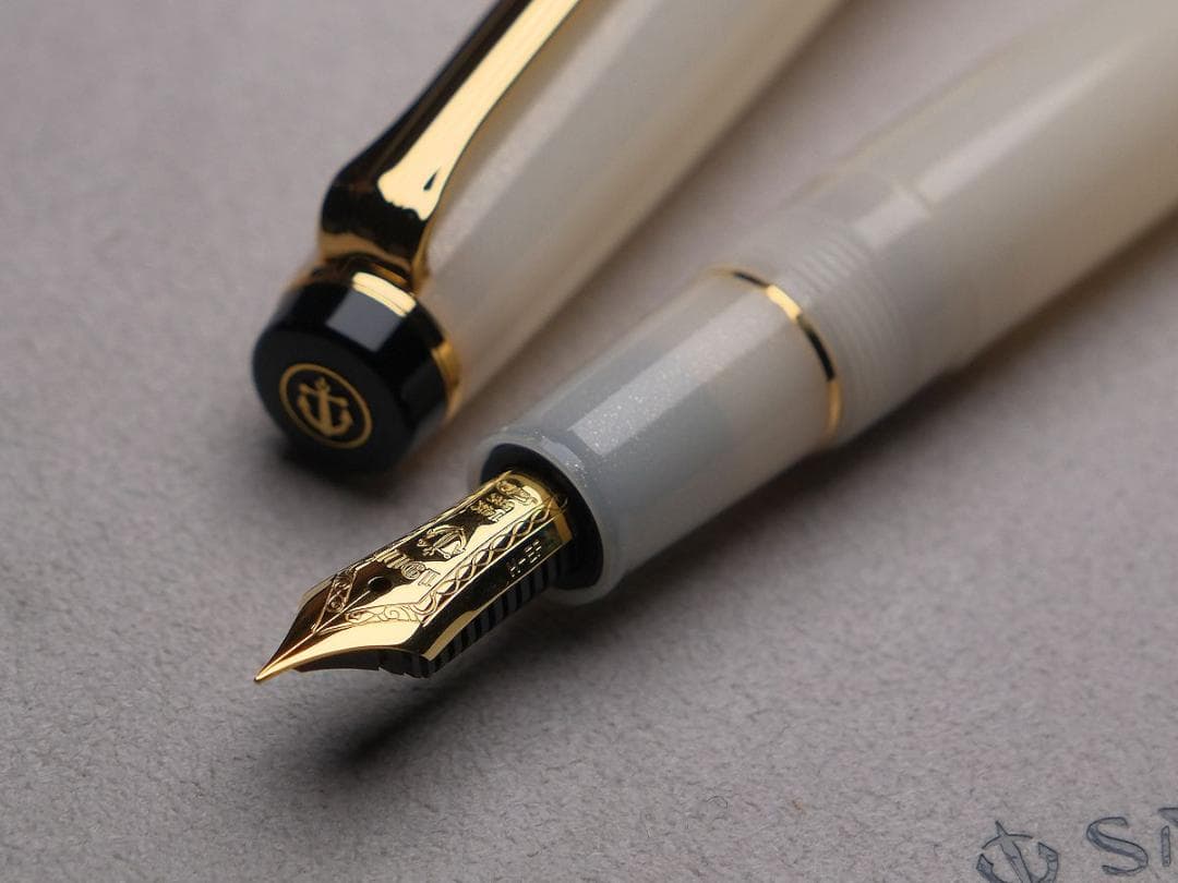 添*谷様 【Amami新品662】SAILOR 旧ニブ特集 四季織 雪月空葉 名