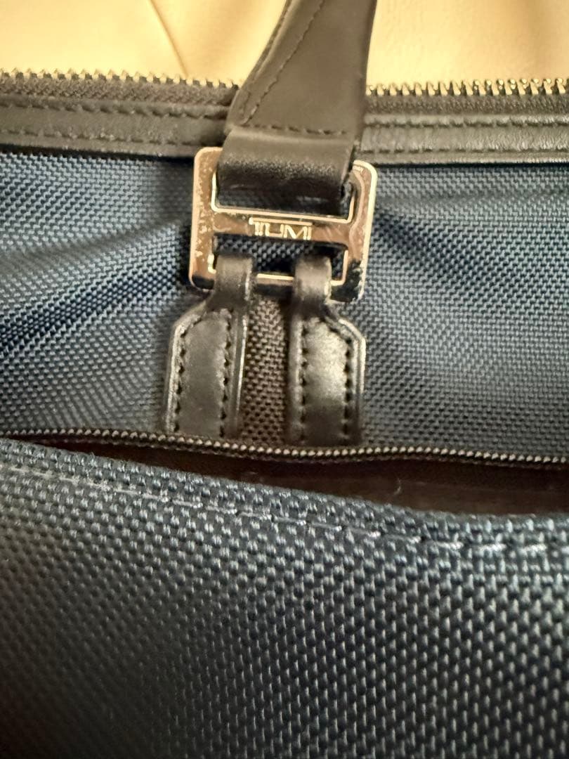 TUMI ネイビー ビジネスバッグ　JARVIS 未使用ストラップ・タグ付き