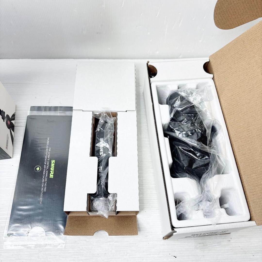 Shure MV7 USBマイク 三脚　　podcast kit