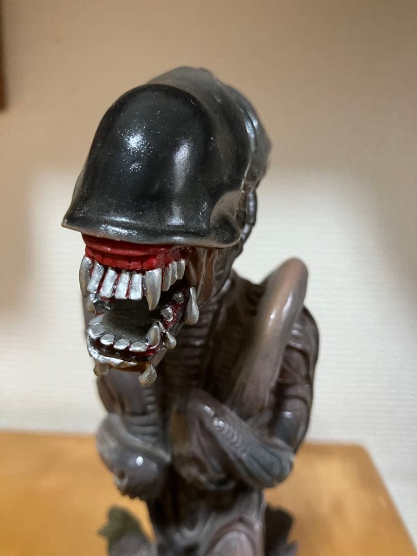 エイリアン ウォーリアー ボブルヘッドフィギュア