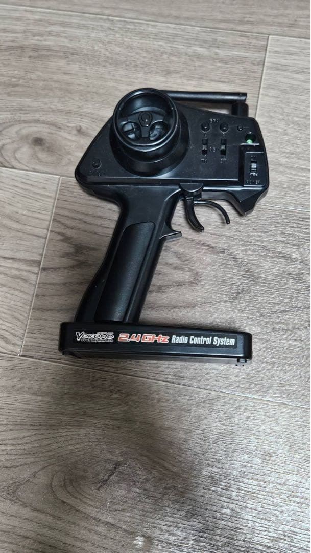 ヨコモ イチロクM 1/16 トヨタ クラウン ドリラジ