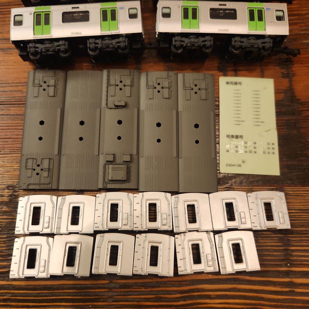 Bトレインショーティー　E235系山手線　中間車4両セット　bトレ