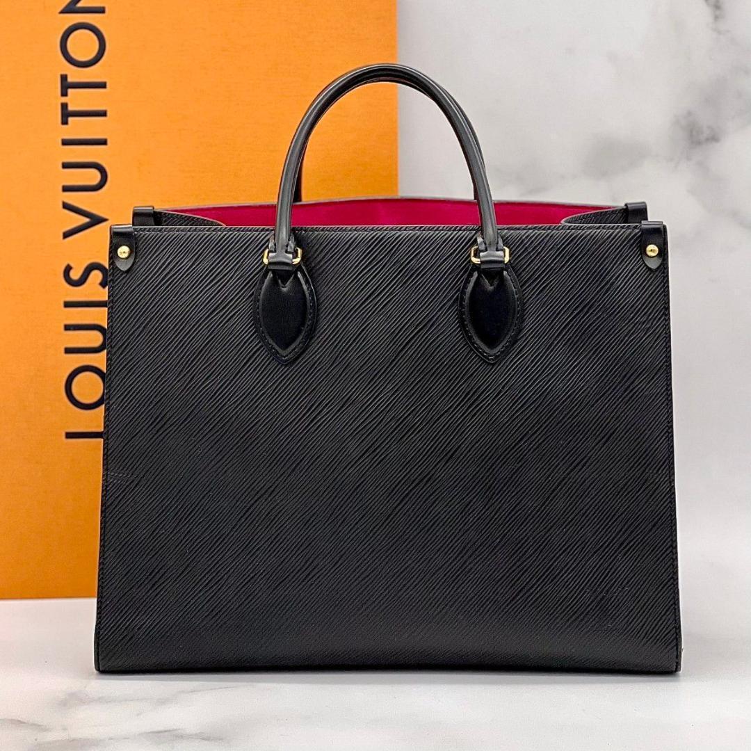 ルイヴィトン オンザゴーMM エピ ショルダー ブラック ピンク トート Lv