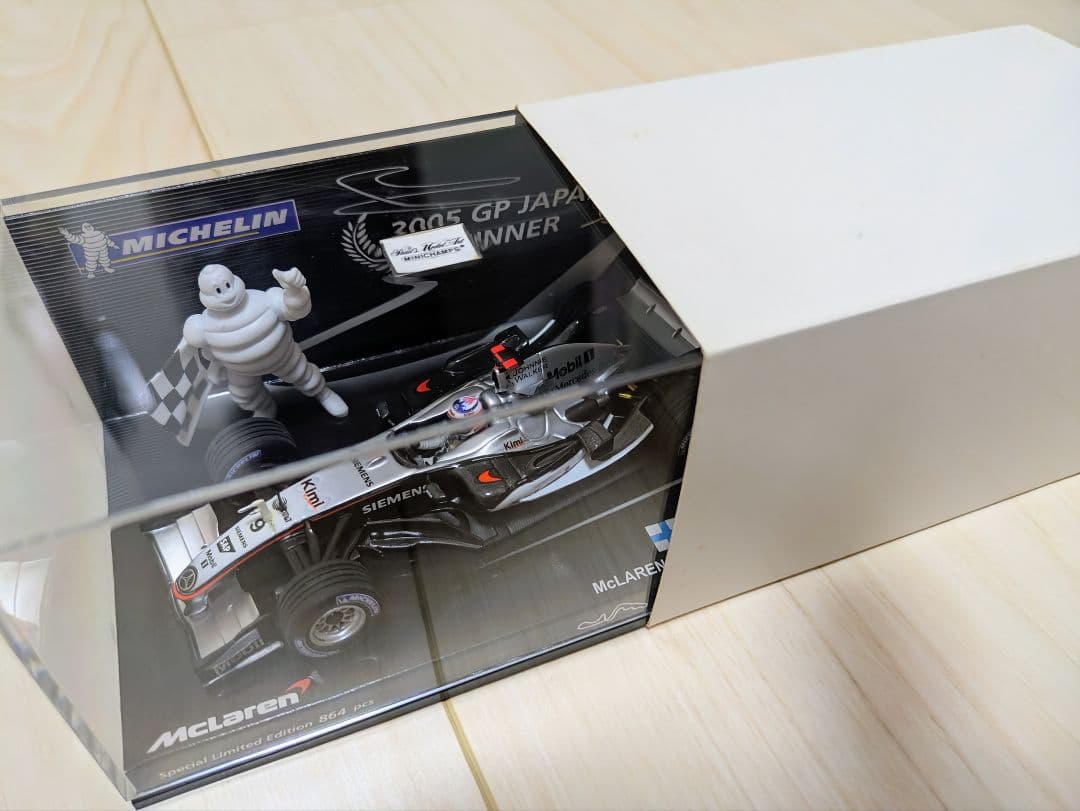 1/43 PMA マクラーレンMP4-20 日本 2005 ライコネン