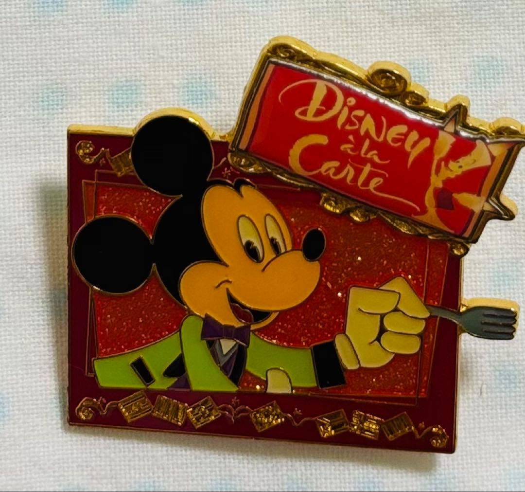 ミッキーピンバッジ ディズニーシー25周年 - メルカリ 25周年記念