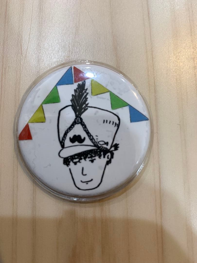 Official dism メンバー全員 似顔絵 缶バッジ 4個セット