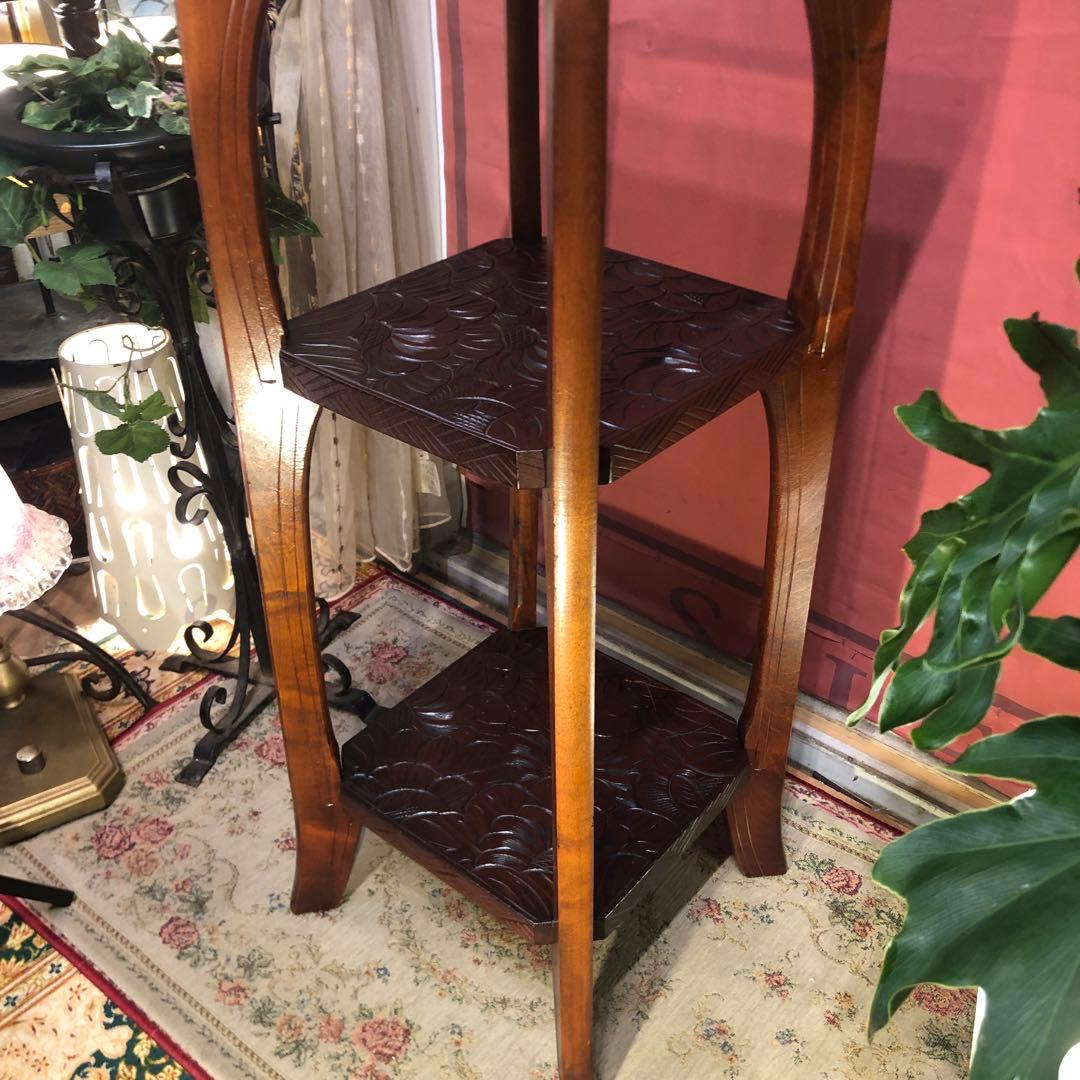 Sale 伝統工芸 日光彫り 咲き誇る花の三段 アクセントキャビネット 棚