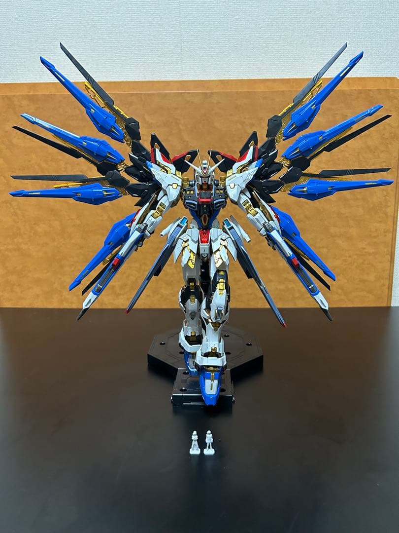 素組品 MGEX ストライクフリーダムガンダム