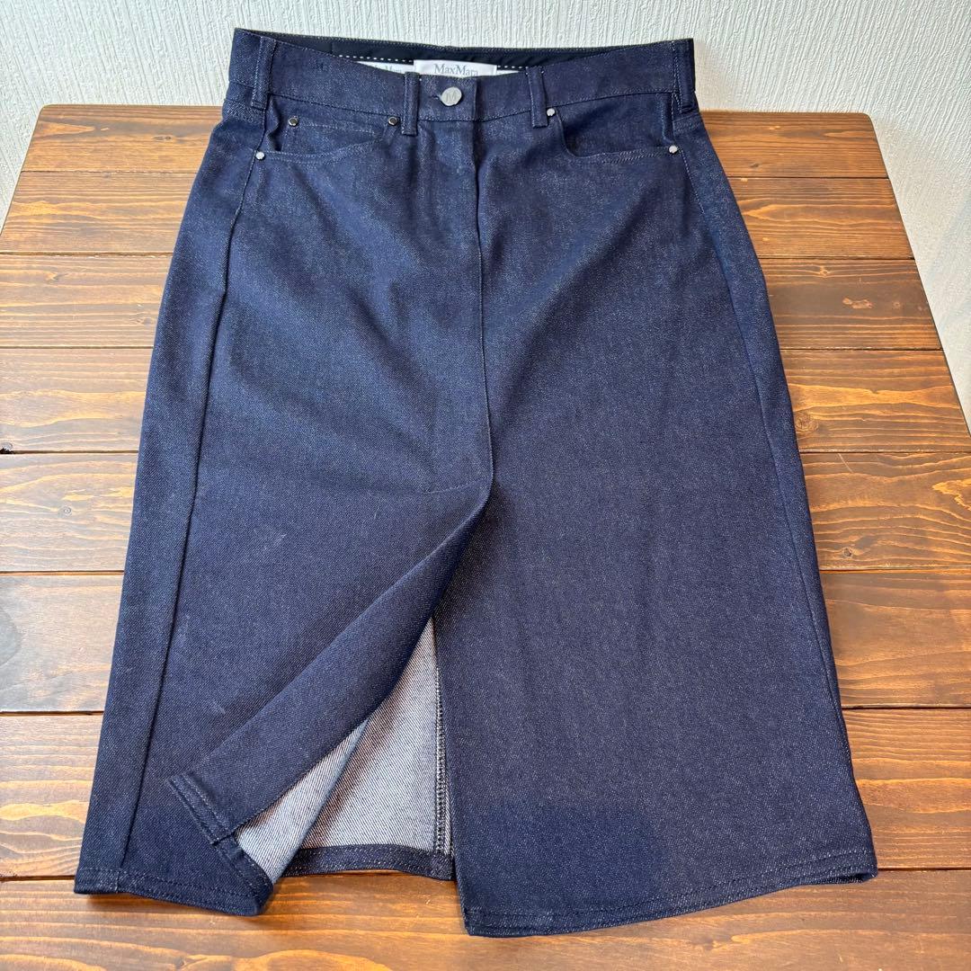 ★Max Mara★マックスマーラ★紺デニム タイトスカートスリット入★白タグ★